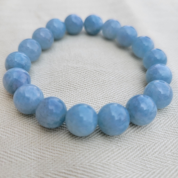 Aquamarine - Picture 4 of 4